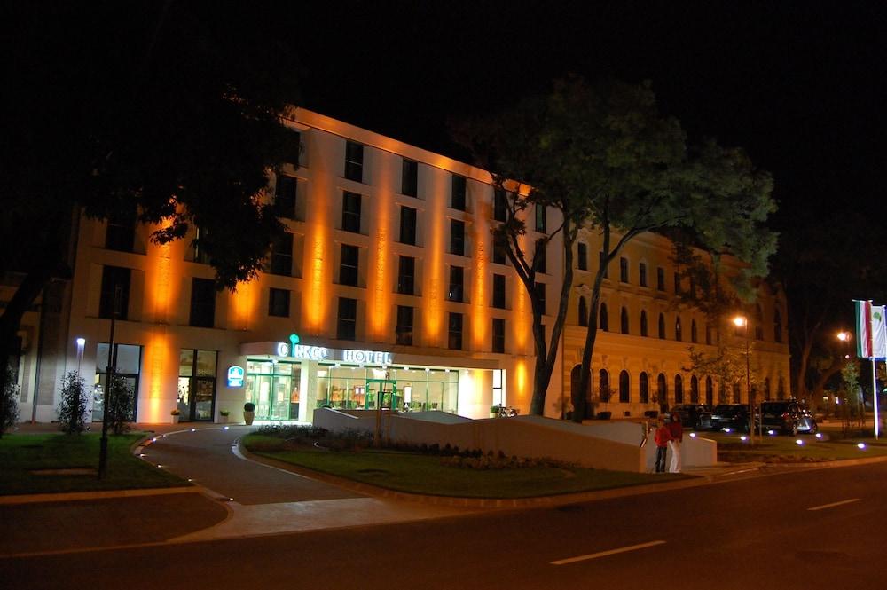 Hotel Ginkgo Hodmezovasarhely Bagian luar foto