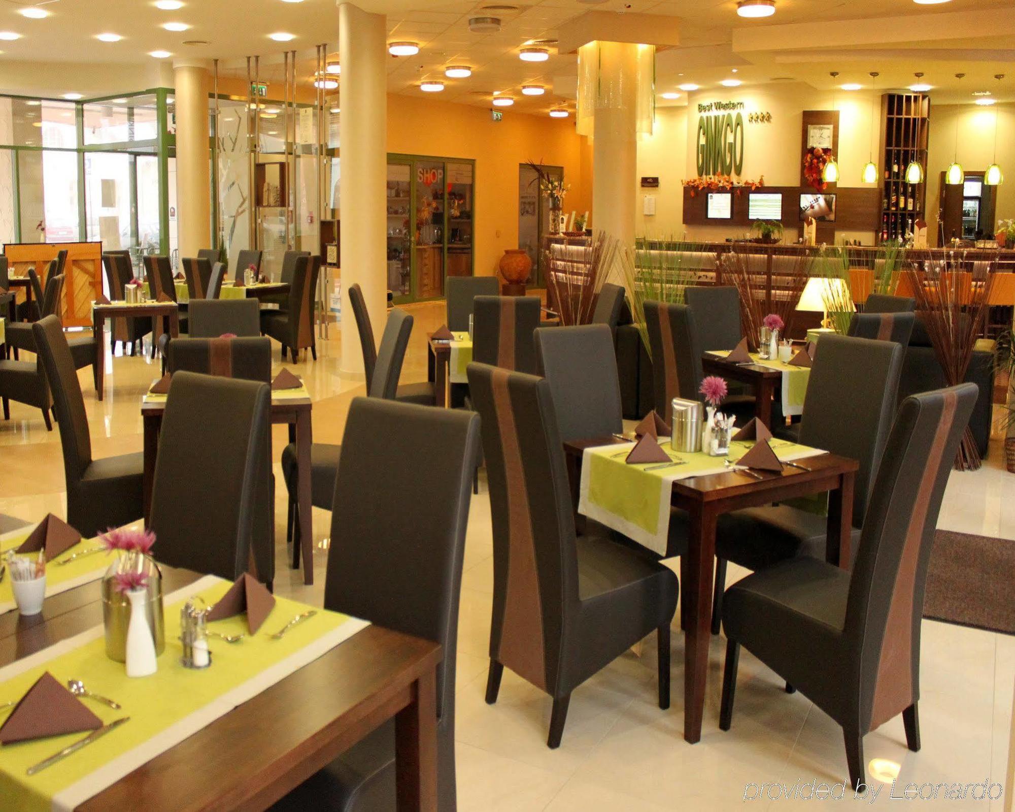 Hotel Ginkgo Hodmezovasarhely Restoran foto